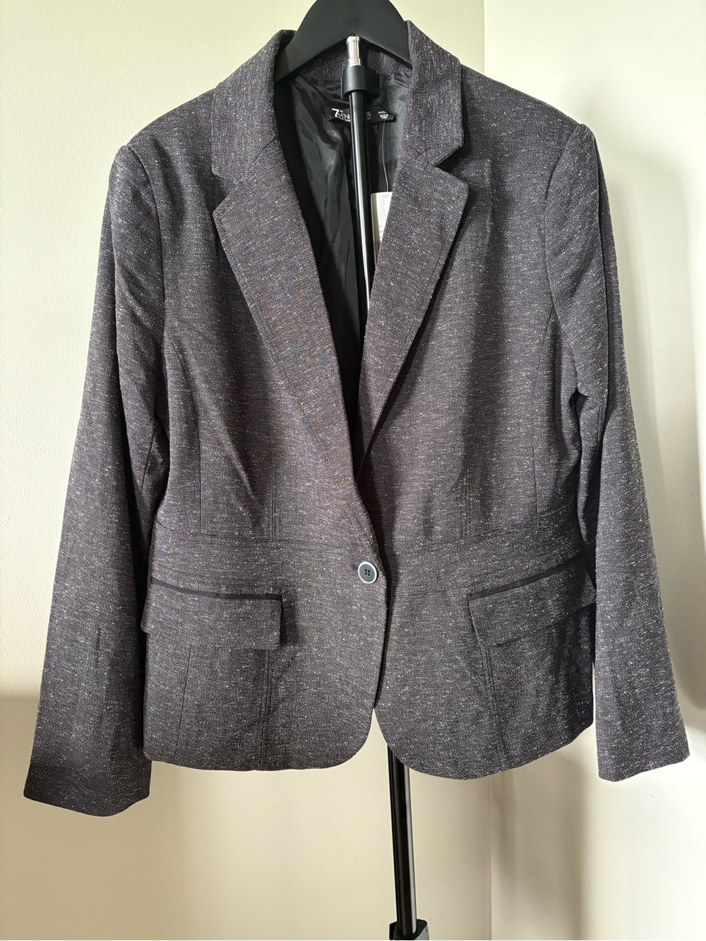 NWT New York & Co 7th Ave Size 14 Single-Button Gray Blazer